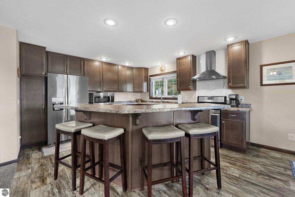 Image 25 of property listing at 9850 S Perrins Landing Drive, Traverse City, MI 49684