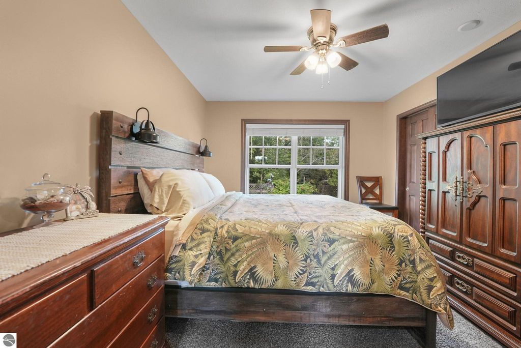 Image 38 of property listing at 9850 S Perrins Landing Drive, Traverse City, MI 49684