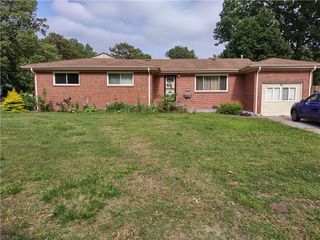 344 Lavender LN, Virginia Beach, VA 23462
