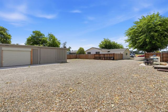 241 Ascot Ave, Rio Linda, CA 95673