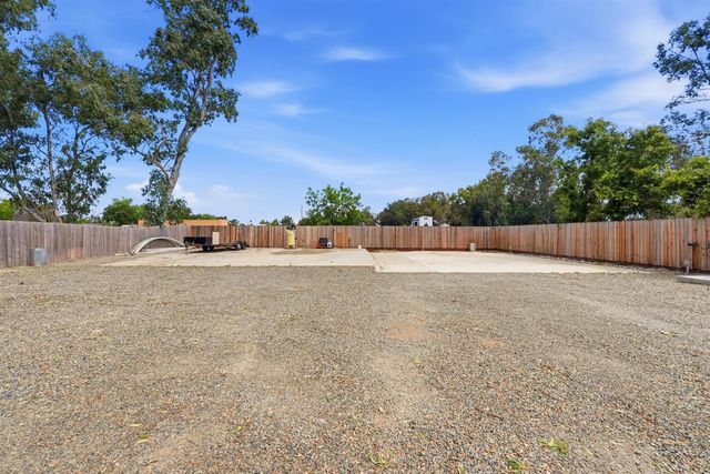 241 Ascot Ave, Rio Linda, CA 95673