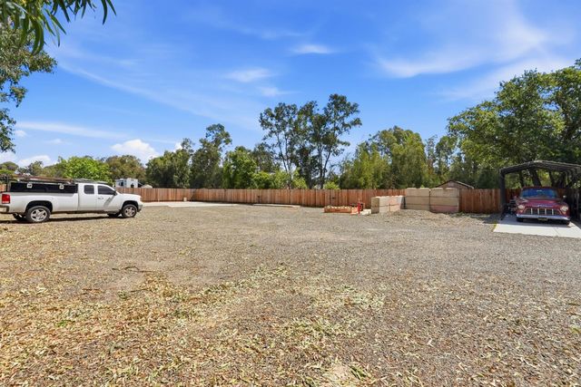 241 Ascot Ave, Rio Linda, CA 95673