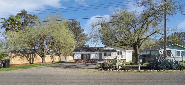 241 Ascot Ave, Rio Linda, CA 95673