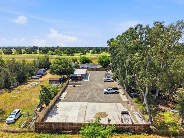241 Ascot Ave, Rio Linda, CA 95673
