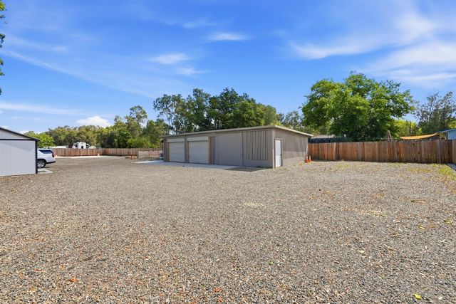 241 Ascot Ave, Rio Linda, CA 95673