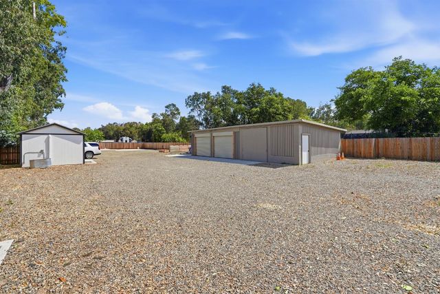 241 Ascot Ave, Rio Linda, CA 95673