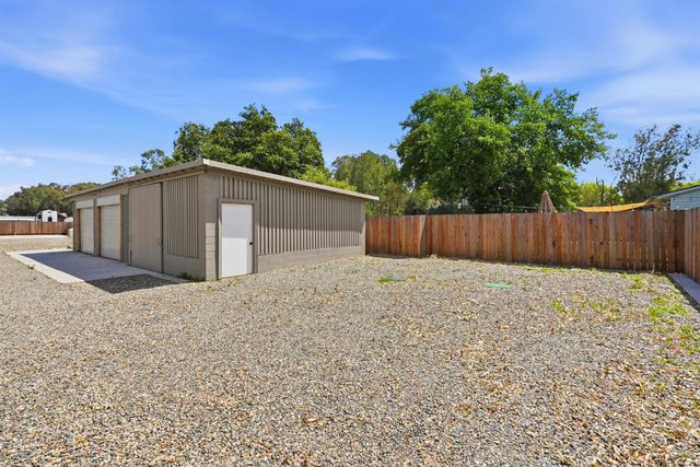 241 Ascot Ave, Rio Linda, CA 95673