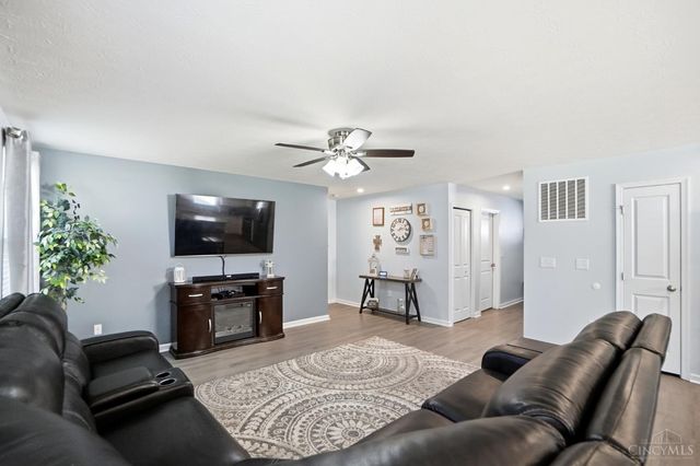 164 Wooded Ridge Drive, Amelia, OH 45102