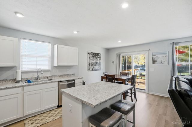 164 Wooded Ridge Drive, Amelia, OH 45102