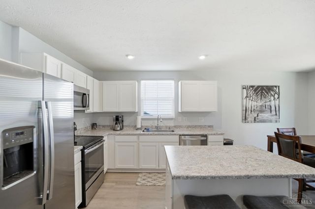 164 Wooded Ridge Drive, Amelia, OH 45102