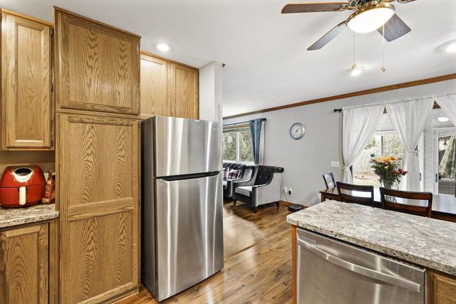 230 White Tail Drive, Sun Prairie, WI 53590
