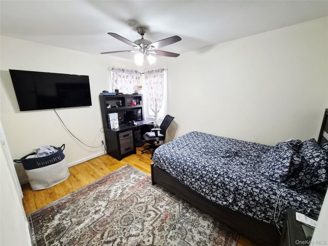 225 E Mineola Avenue, Valley Stream, NY 11580