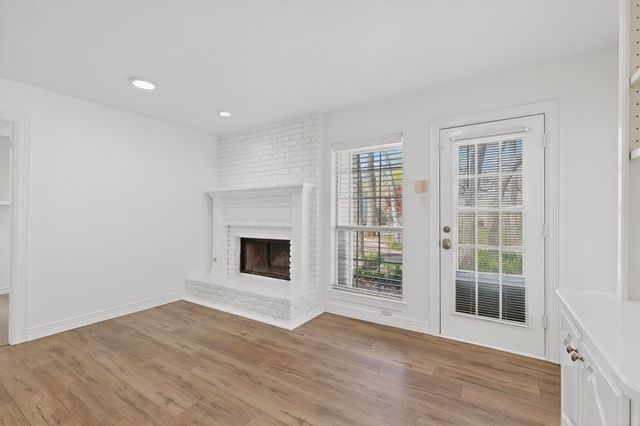 1405 Briar Drive, Bedford, TX 76022