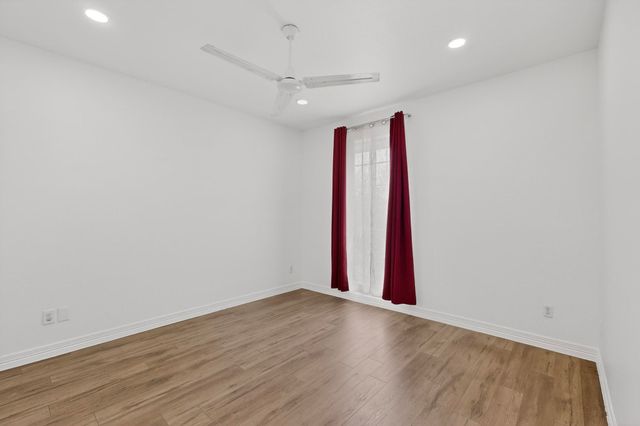 1405 Briar Drive, Bedford, TX 76022