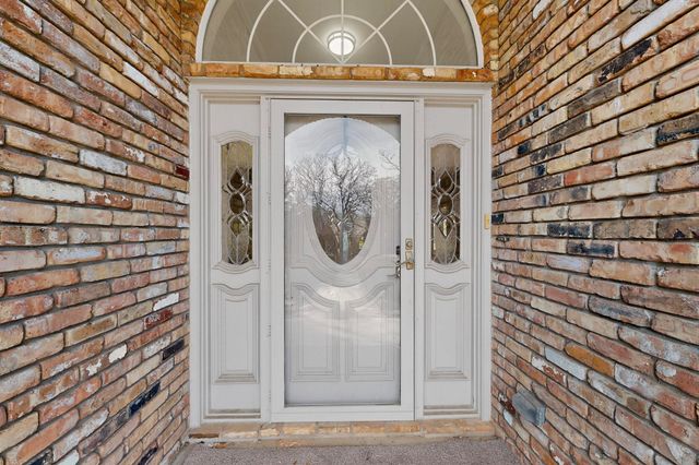 1405 Briar Drive, Bedford, TX 76022