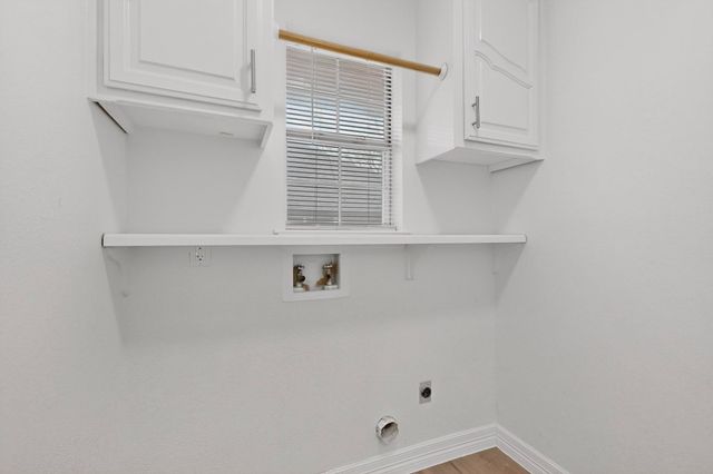 1405 Briar Drive, Bedford, TX 76022