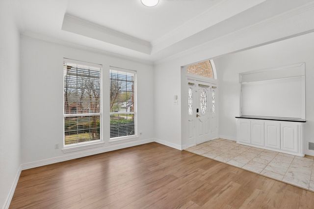 1405 Briar Drive, Bedford, TX 76022