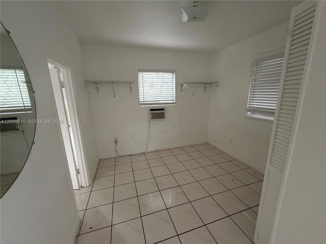 2430 SW 25th Ter 3, Miami, FL 33133