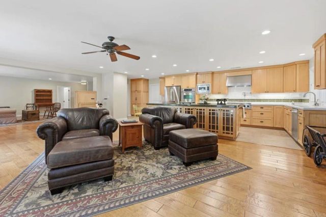 1454 La Plaza Drive, San Marcos, CA 92078