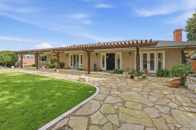 1454 La Plaza Drive, San Marcos, CA 92078