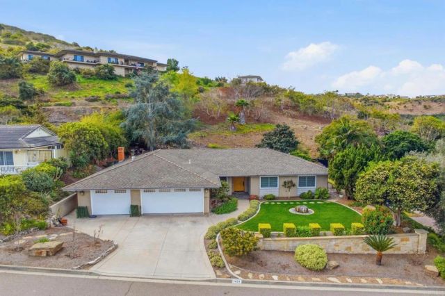 1454 La Plaza Drive, San Marcos, CA 92078