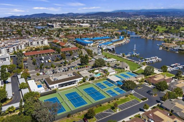 1454 La Plaza Drive, San Marcos, CA 92078