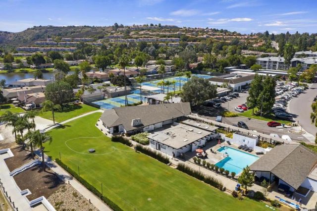 1454 La Plaza Drive, San Marcos, CA 92078