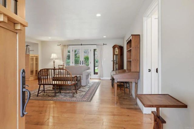 1454 La Plaza Drive, San Marcos, CA 92078