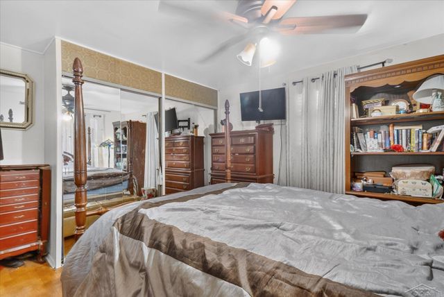 3325 Hampshire Avenue, Flint, MI 48504
