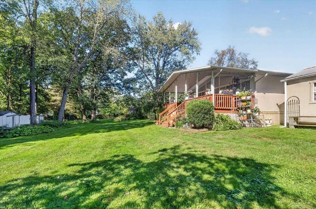3325 Hampshire Avenue, Flint, MI 48504