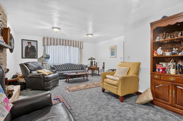 3325 Hampshire Avenue, Flint, MI 48504