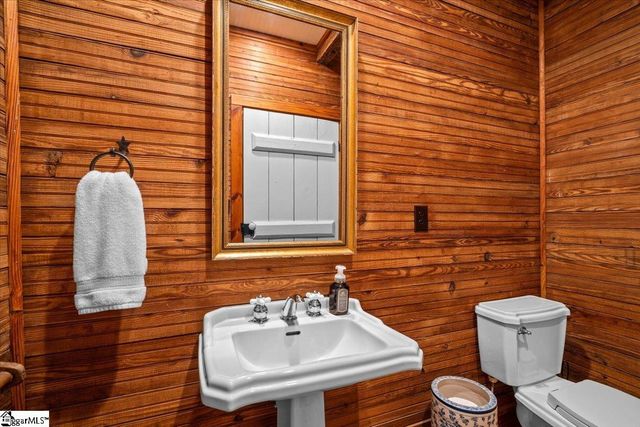 160 Duffs Mountain Road, Marietta, SC 29661