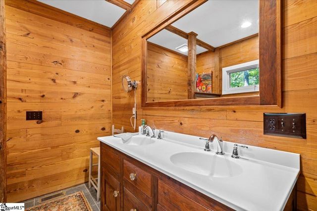 160 Duffs Mountain Road, Marietta, SC 29661