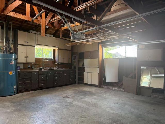 3160 Waverley Street, Palo Alto, CA 94306