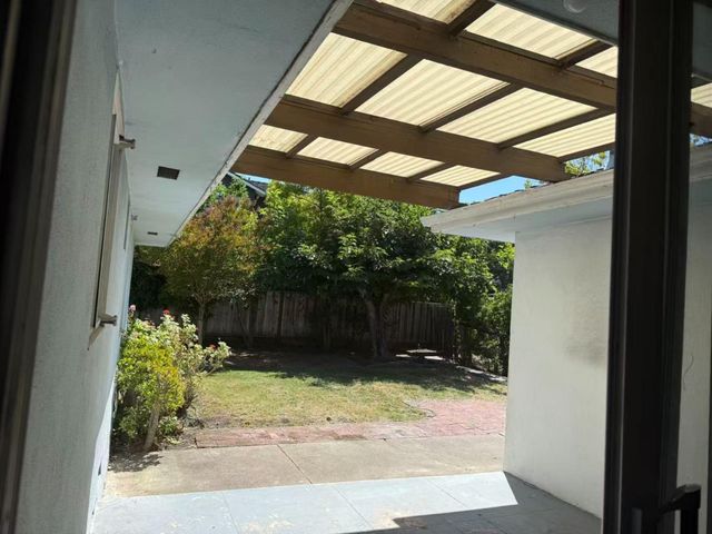 3160 Waverley Street, Palo Alto, CA 94306