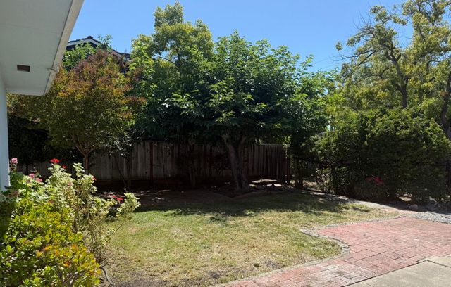3160 Waverley Street, Palo Alto, CA 94306