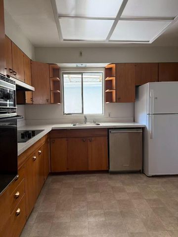 3160 Waverley Street, Palo Alto, CA 94306
