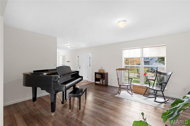 703 Timber Oaks Drive, Wentzville, MO 63385