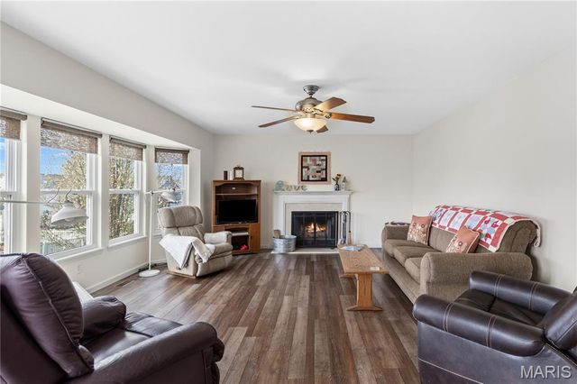 703 Timber Oaks Drive, Wentzville, MO 63385