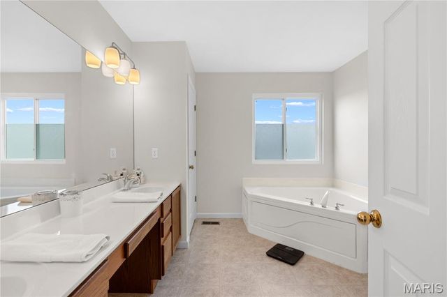 703 Timber Oaks Drive, Wentzville, MO 63385