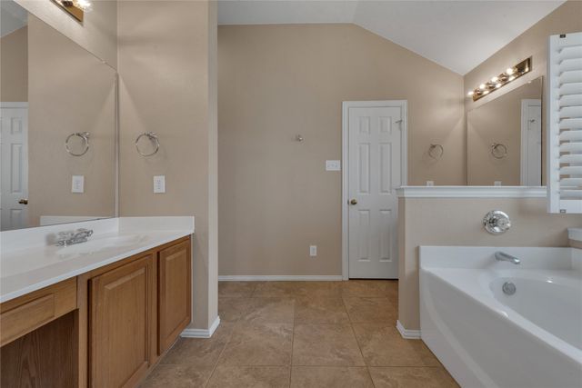 910 Derby Court, Celina, TX 75009