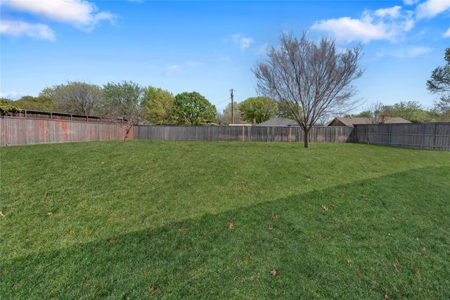 910 Derby Court, Celina, TX 75009
