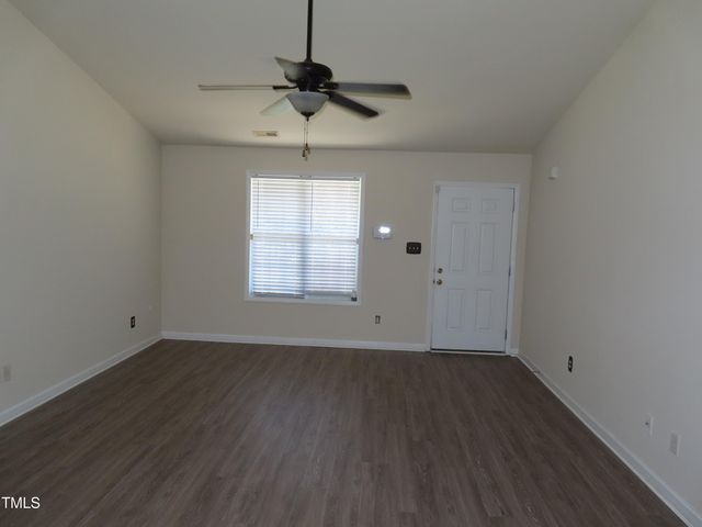 64 N Sussex Drive, Smithfield, NC 27577