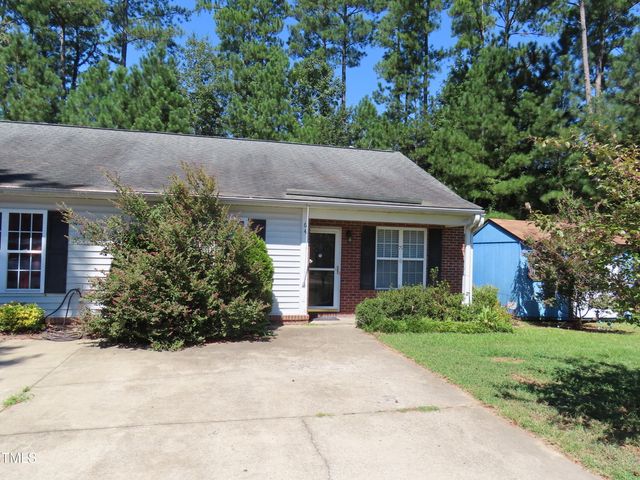 64 N Sussex Drive, Smithfield, NC 27577