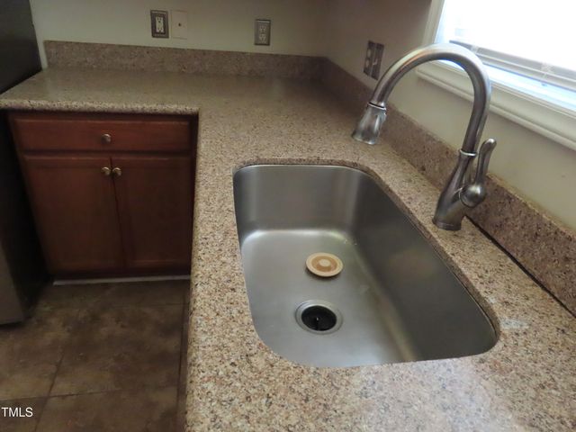 64 N Sussex Drive, Smithfield, NC 27577