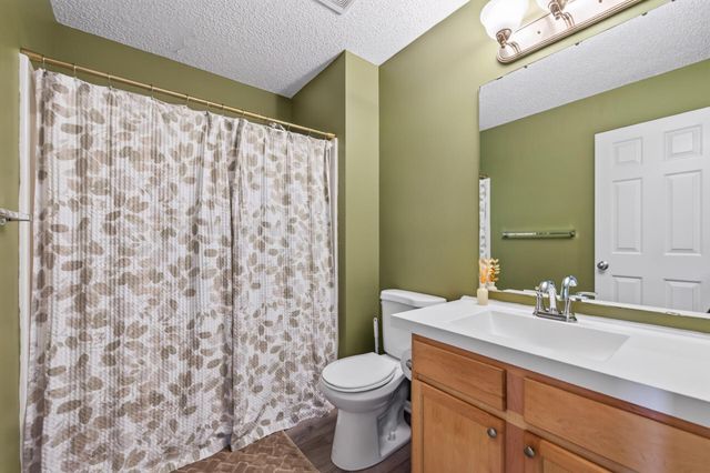 201 Alberta Lane, Little Canada, MN 55117