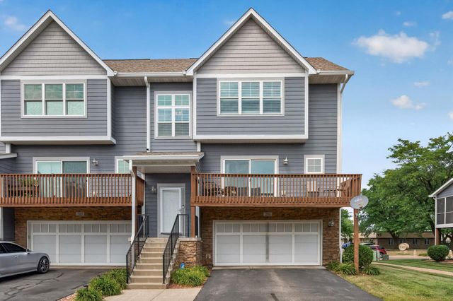201 Alberta Lane, Little Canada, MN 55117
