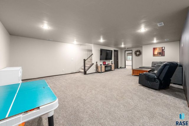 6341 S Badlands Ct Court, Sioux Falls, SD 57108