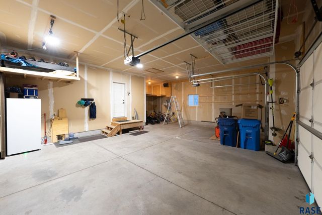 6341 S Badlands Ct Court, Sioux Falls, SD 57108