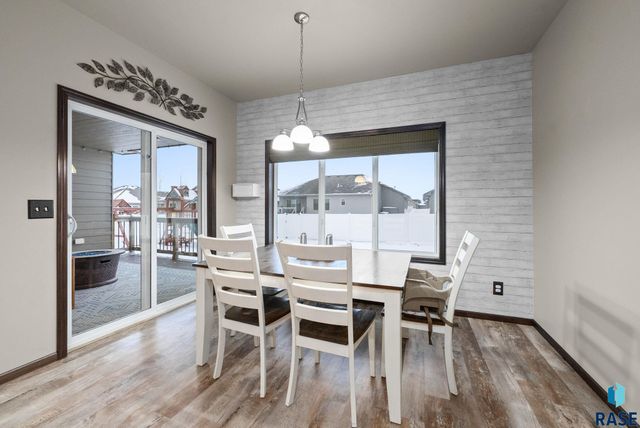 6341 S Badlands Ct Court, Sioux Falls, SD 57108